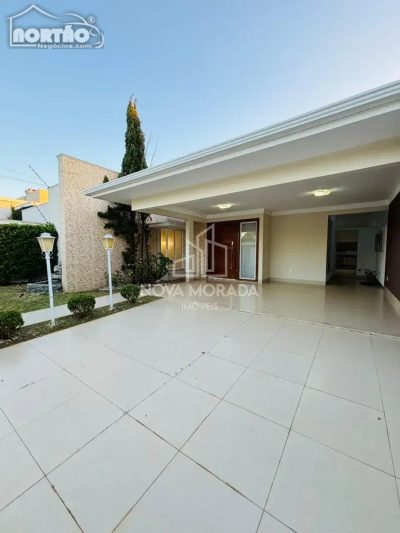 Casa, 4 quartos, 227 m² - Foto 2