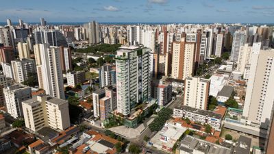Apartamento, 3 quartos, 137 m² - Foto 2