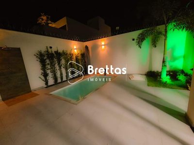 Casa, 1 quarto, 246 m² - Foto 2