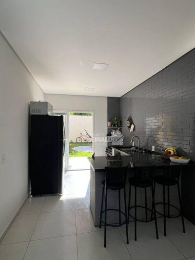 Casa, 3 quartos, 88 m² - Foto 2