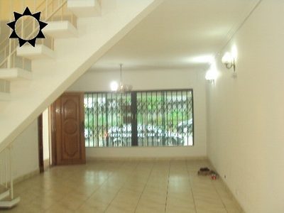 Casa, 3 quartos, 182 m² - Foto 1