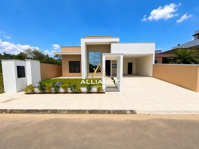 Casa, 3 quartos, 146 m² - Foto 1
