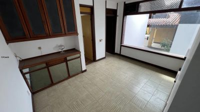 Casa, 5 quartos, 1150 m² - Foto 1