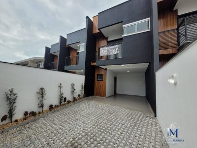 Casa, 3 quartos, 121 m² - Foto 1