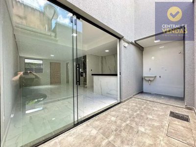 Casa, 3 quartos, 102 m² - Foto 2
