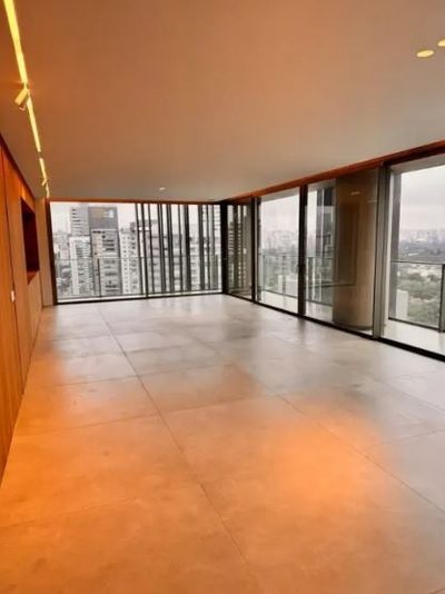 Apartamento, 4 quartos, 232 m² - Foto 1