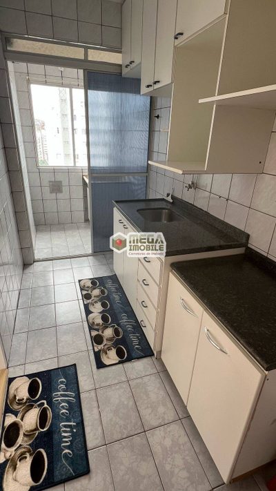 Apartamento, 3 quartos, 70 m² - Foto 2
