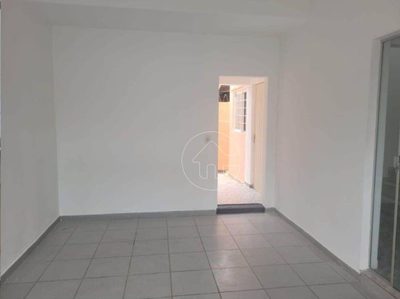 Casa, 3 quartos, 112 m² - Foto 2