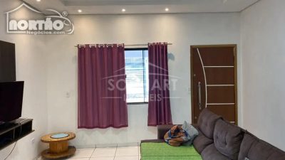 Casa, 3 quartos, 180 m² - Foto 2