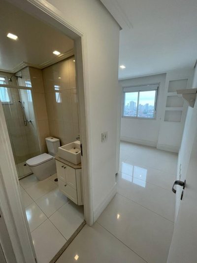 Apartamento, 3 quartos, 127 m² - Foto 2