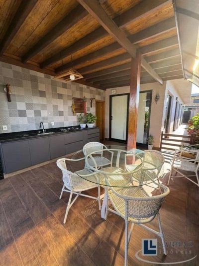 Casa, 3 quartos, 240 m² - Foto 4