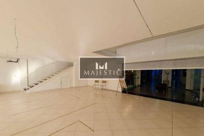 Sala-Conjunto, 320 m² - Foto 1