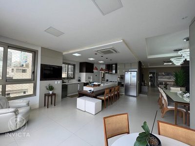 Apartamento, 5 quartos, 257 m² - Foto 5