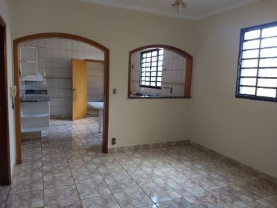 Casa, 3 quartos, 239 m² - Foto 4
