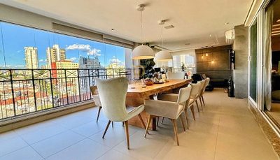 Apartamento, 3 quartos, 205 m² - Foto 1