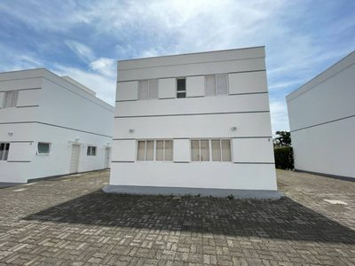 Casa de Condomínio - Foto 1