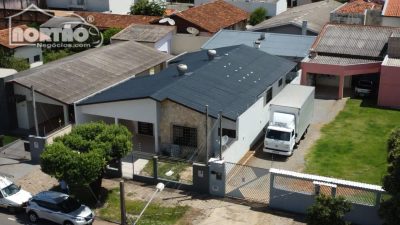 Casa, 5 quartos, 270 m² - Foto 4