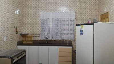 Casa, 3 quartos, 90 m² - Foto 1