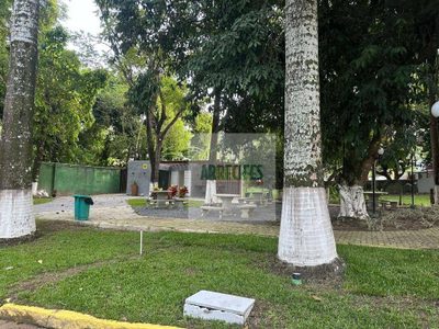 Casa, 4 quartos, 231 m² - Foto 2