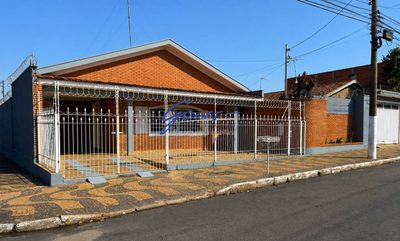 Casa, 3 quartos, 197 m² - Foto 1