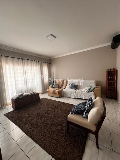 Casa, 3 quartos, 170 m² - Foto 1