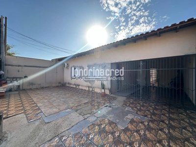 Casa, 3 quartos, 179 m² - Foto 1