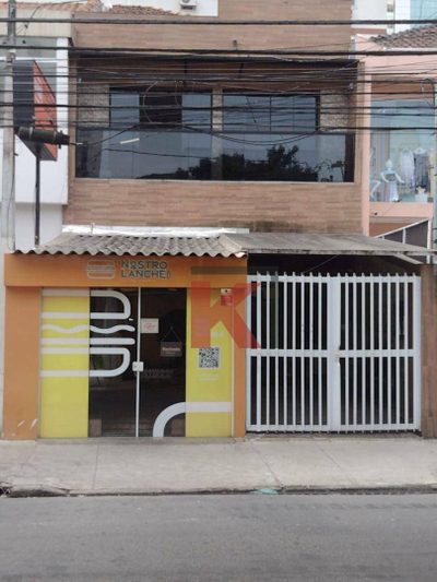 Casa, 3 quartos, 240 m² - Foto 1