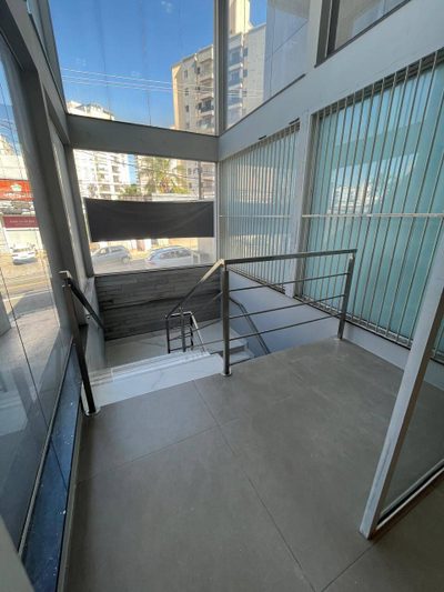 Prédio Inteiro, 750 m² - Foto 1