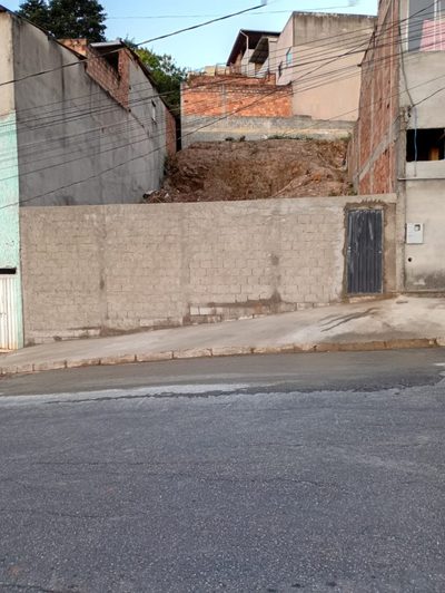 Terreno, 207 m² - Foto 1