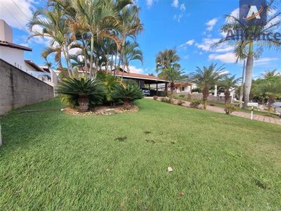 Casa, 3 quartos, 251 m² - Foto 2