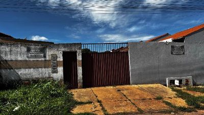 Casa, 2 quartos, 61 m² - Foto 1