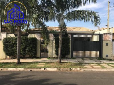 Casa, 3 quartos, 200 m² - Foto 1