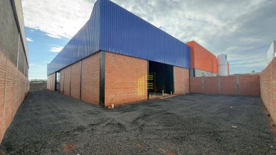 Depósito-Galpão, 600 m² - Foto 1