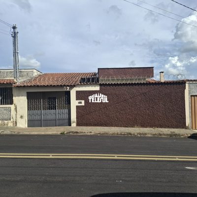 Casa, 3 quartos, 272 m² - Foto 1