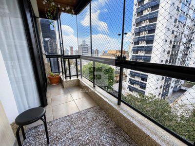 Apartamento, 3 quartos, 120 m² - Foto 2
