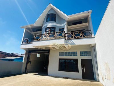 Sobrado, 3 quartos, 372 m² - Foto 2
