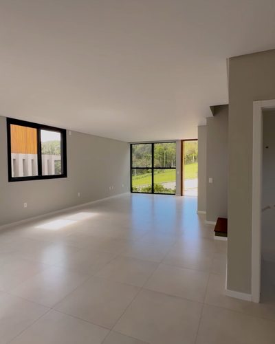 Casa, 3 quartos, 339 m² - Foto 2