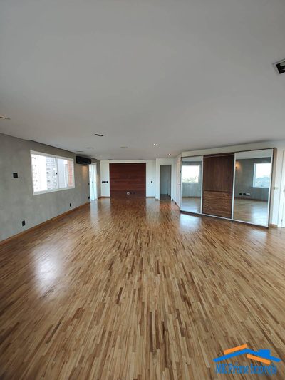 Apartamento, 3 quartos, 180 m² - Foto 1