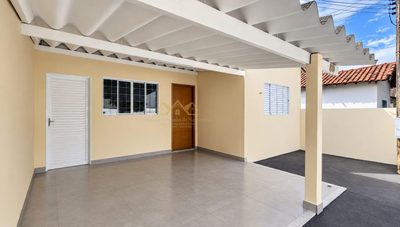 Casa, 2 quartos, 93 m² - Foto 1