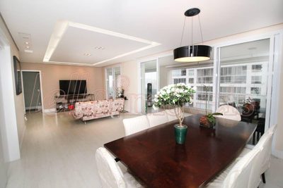 Apartamento, 4 quartos, 233 m² - Foto 1