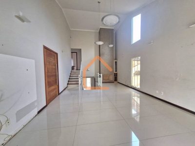 Casa, 3 quartos, 226 m² - Foto 4