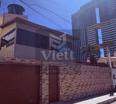 Casa, 5 quartos, 360 m² - Foto 1