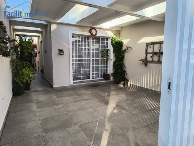 Sobrado, 3 quartos, 162 m² - Foto 1