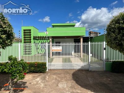 Casa, 3 quartos, 139120 m² - Foto 1