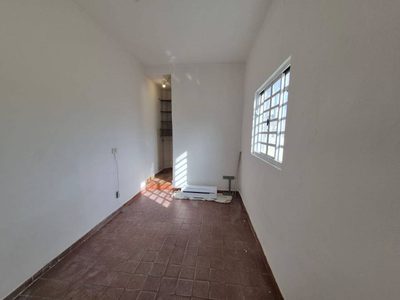 Casa, 1 quarto, 40 m² - Foto 1