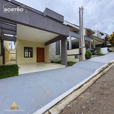 Casa, 4 quartos, 160 m² - Foto 1