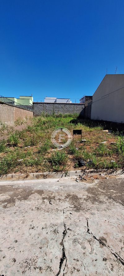 Terreno, 200 m² - Foto 1