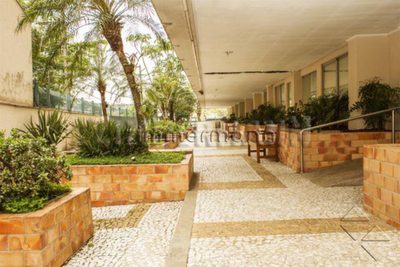 Loteamento e Condomínio, 131 m² - Foto 1