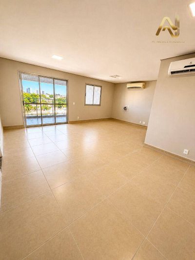 Apartamento, 3 quartos, 134 m² - Foto 2