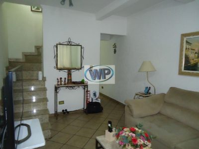 Sobrado, 3 quartos, 201 m² - Foto 1